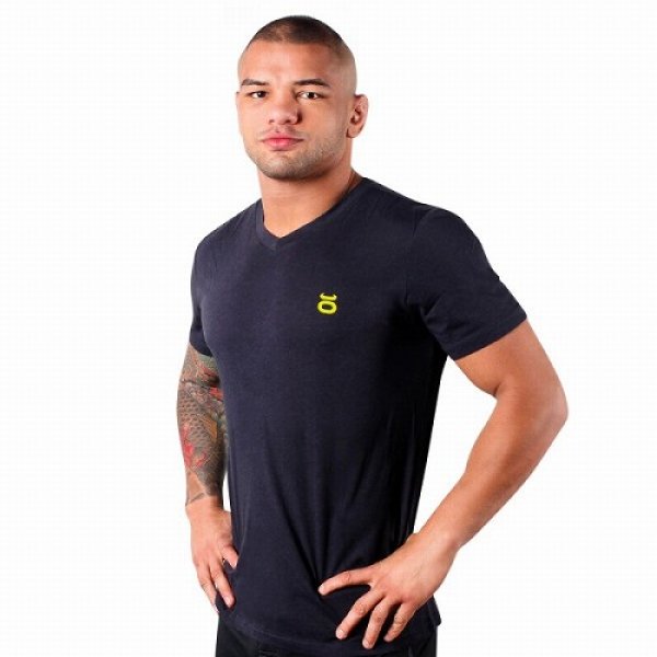 画像4: JACO Tシャツ Tenacity Performance V-Neck 黒 (4)