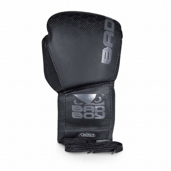 BAD BOY レースアップボクシンググローブ Legacy 2.0 黒 BAD BOY レースアップボクシンググローブ Legacy 2.0 黒