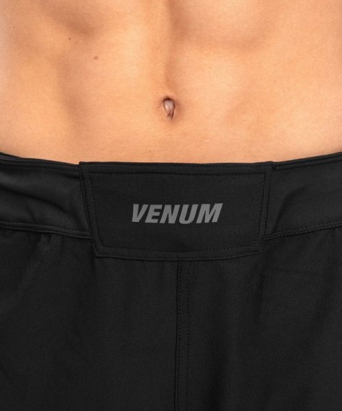 画像7: VENUM ファイトショーツ G-Fit Air 黒 (7)