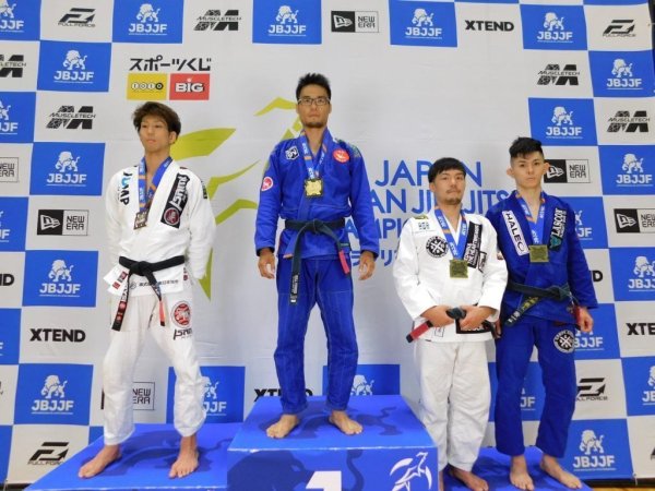 画像7: 森戸新士 ワンレッグX ドミナンス (7)