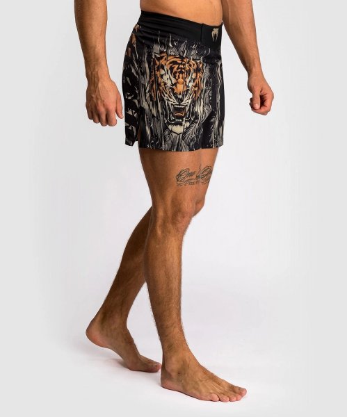 画像1: VENUM ファイトショーツ Tiger 黒/ネオンオレンジ (1)