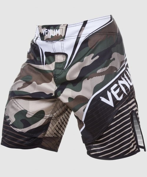 画像1: VENUM ファイトショーツ Camo Hero 緑/茶 (1)