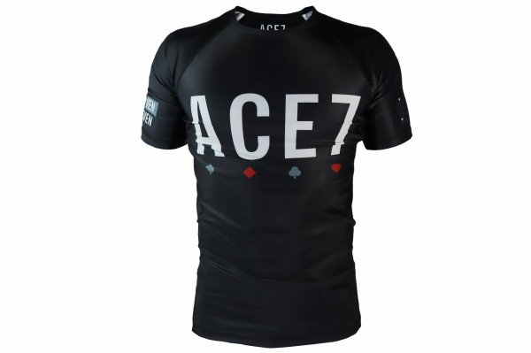 画像1: ACE7 ラッシュガード 01 半袖 黒 (1)