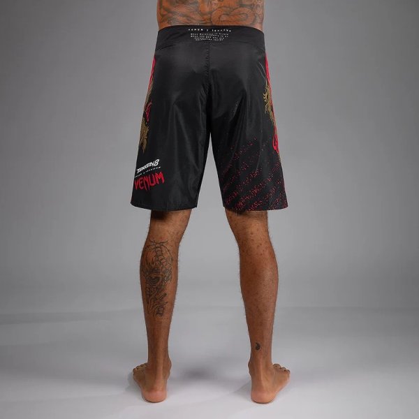 画像3: Venum x Tekken8 ファイトショーツ Marshall Law 黒/赤/金 (3)
