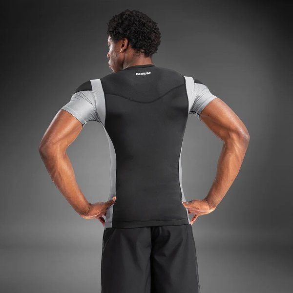 画像6: VENUM ラッシュガード Tempest 半袖 黒/グレー (6)