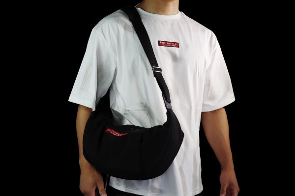 画像10: BULL TERRIER ボディバッグ BASIC 黒 (10)