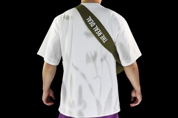 画像9: BULL TERRIER ボディバッグ BASIC カーキ (9)