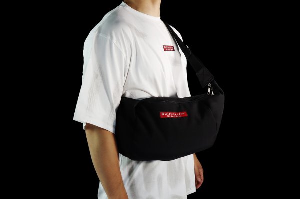 画像8: BULL TERRIER ボディバッグ BASIC 黒 (8)