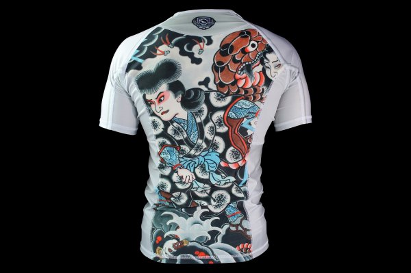 画像3: BULLTERRIER ラッシュガード Orochimaru 半袖 白 (3)