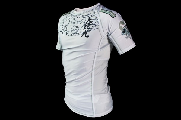 画像2: BULLTERRIER ラッシュガード Orochimaru 半袖 白 (2)