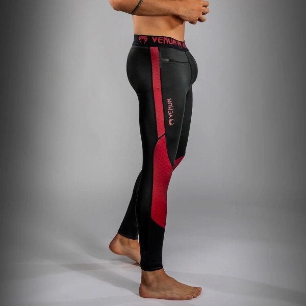 画像4: Venum x Assassin's Creed Shadows ロングスパッツ バーガンディ/黒 (4)